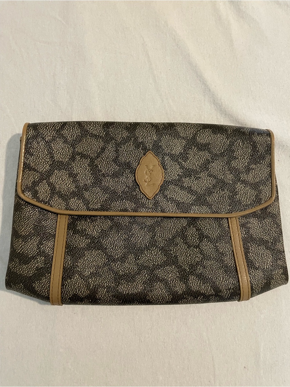 Vintage Yves Saint Laurent YSL Folding Clutch Giraffe Print Logo